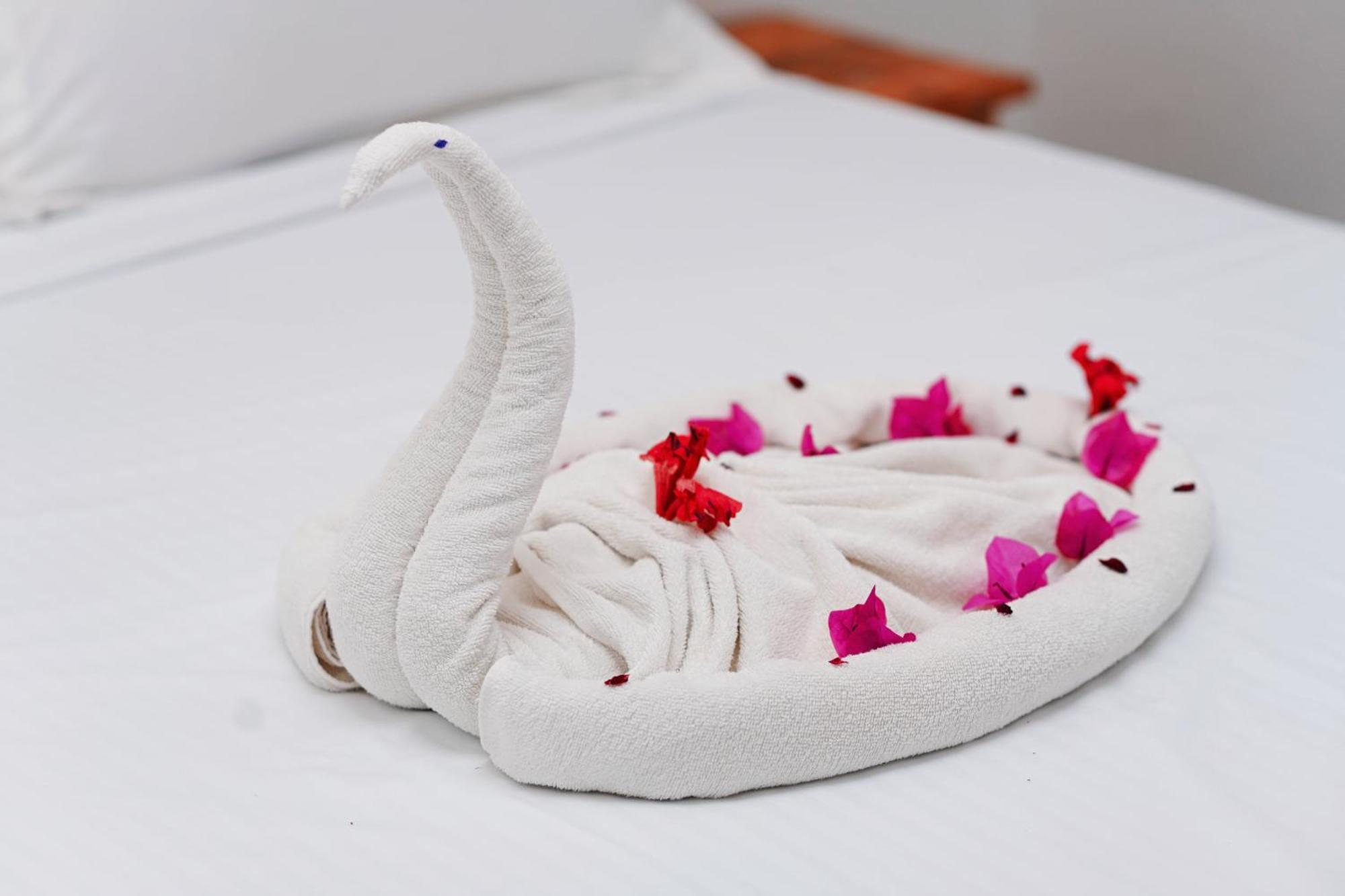 Tofauti Inn Makunduchi Екстериор снимка