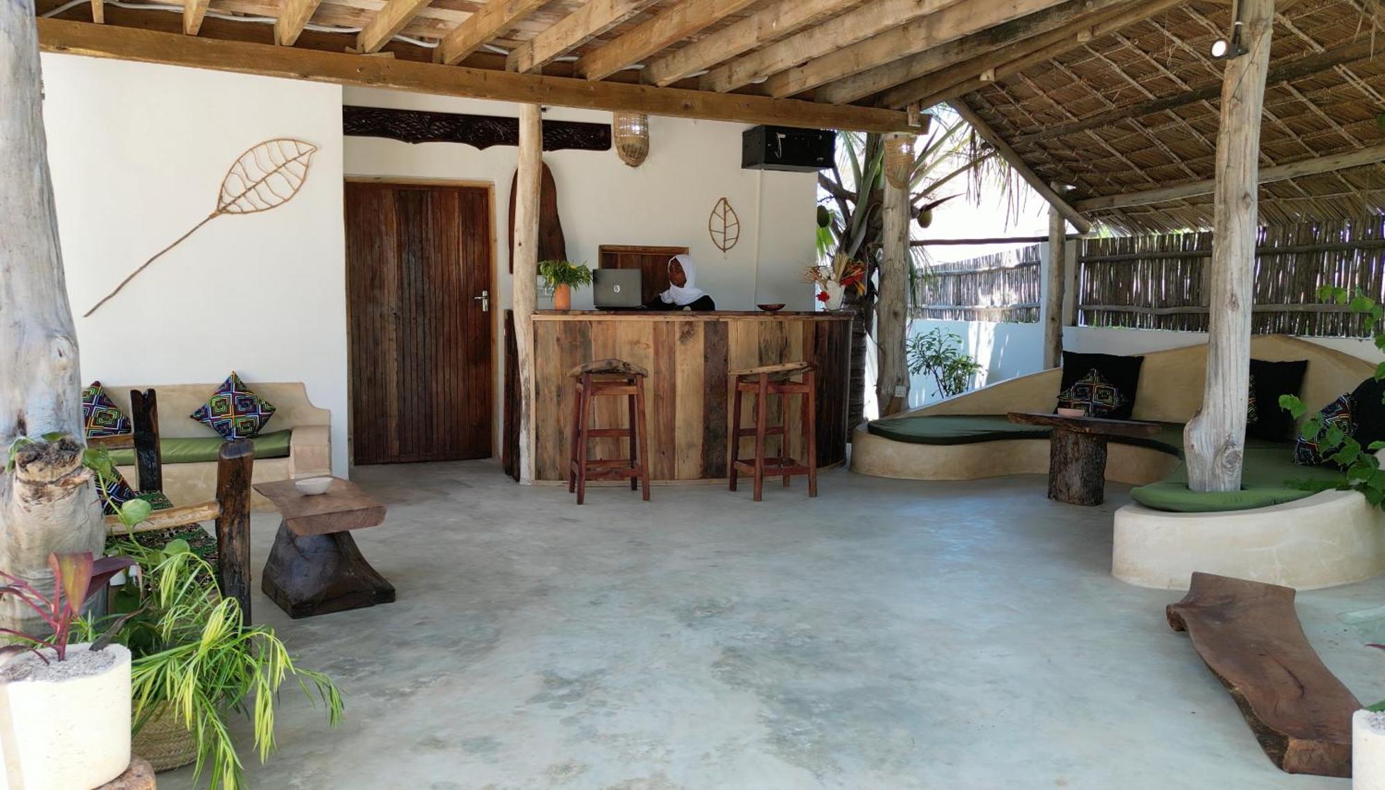 Tofauti Inn Makunduchi Екстериор снимка
