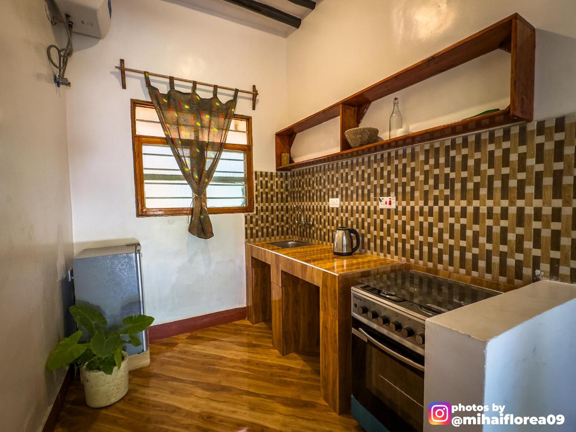 Tofauti Inn Makunduchi Екстериор снимка